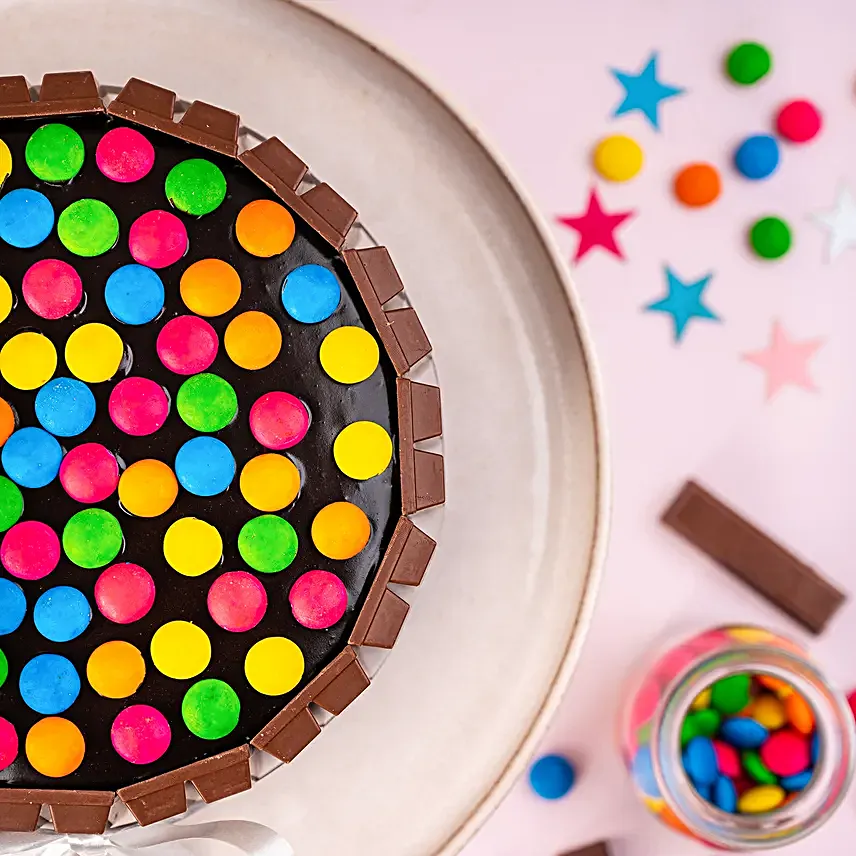 Kit Kat Chocolate Cake - Image 4